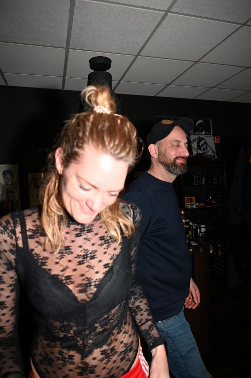 ../Images/10 jaar Ro's Barbershop 298.jpg